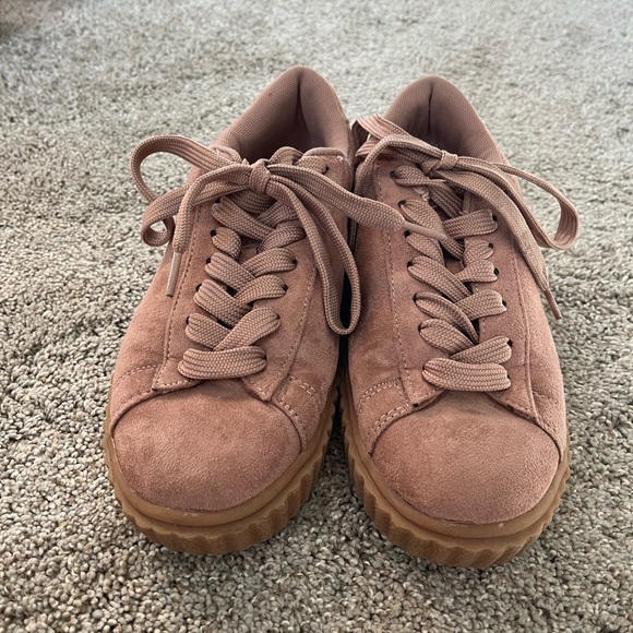Misbehave Suede Platform Sneakers in Blush Rose Size 6 - Picture 5 of 9